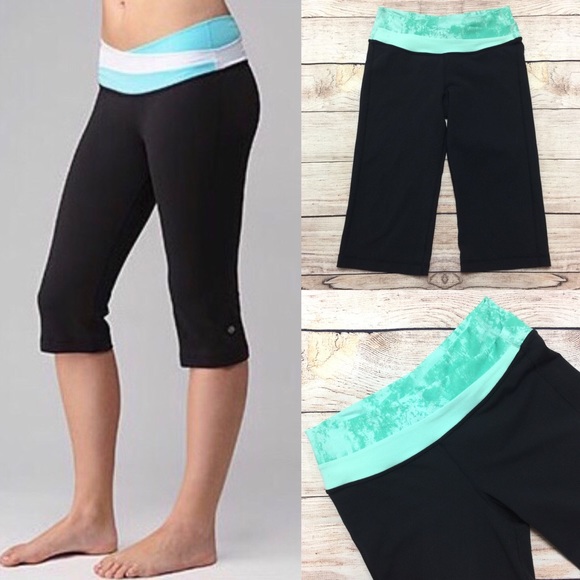 🍋 Lululemon 🍋 Astro Crop Yoga Pants Size 6 - Picture 1 of 5